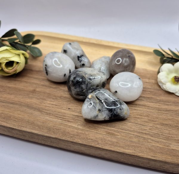 Rutilni kremen s turmalini