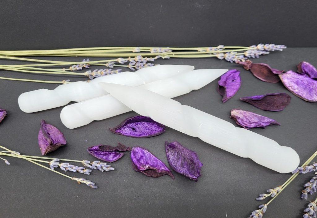 Selenitna masažna palica s spiralo