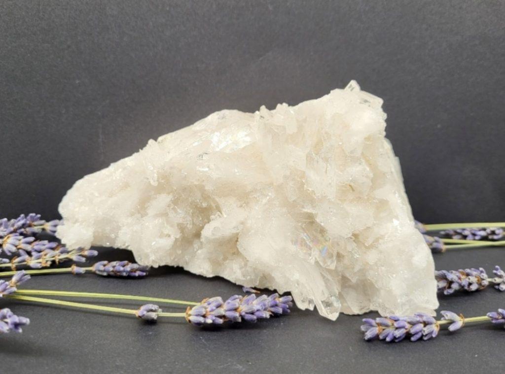 Kamena strela *4 - naravni mineral kristal