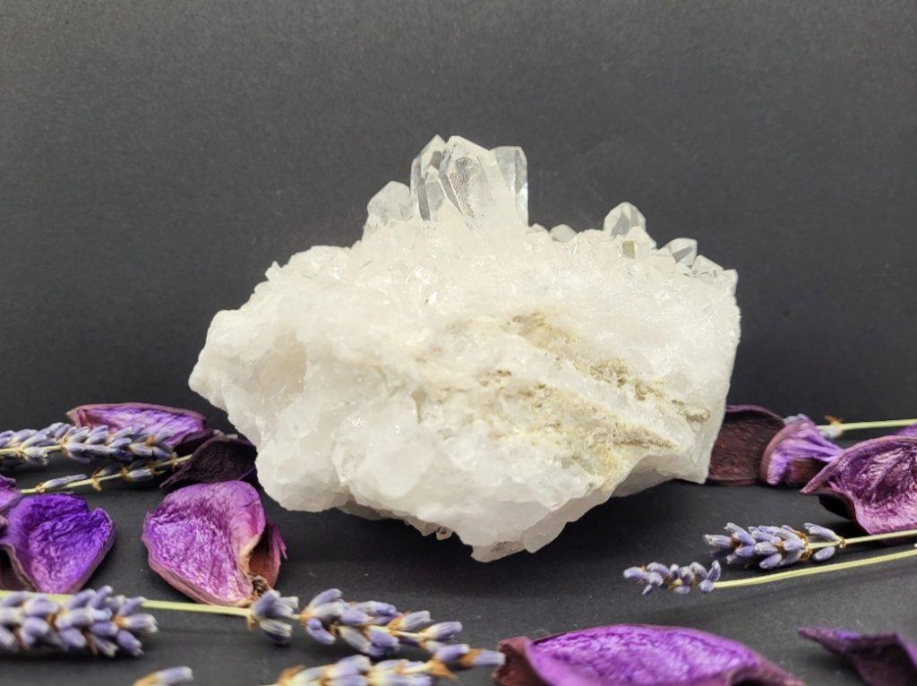 Kamena strela *25 - naravni mineral kristal