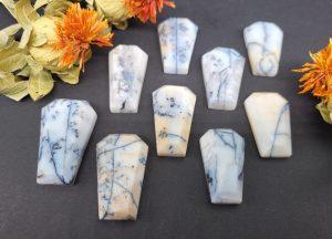 Dendrid opal
