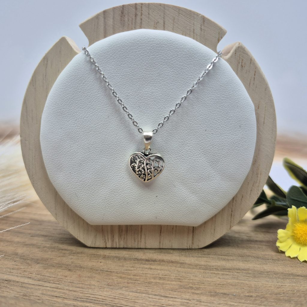 Obesek srce - srebro