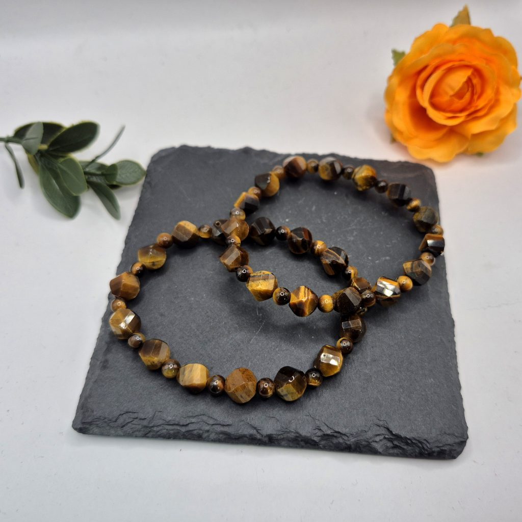 Tigrovo oko zapestnica